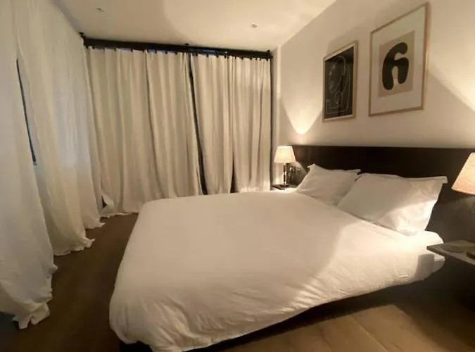 Design Led 1Bed In Cosmopolitan Queens Park