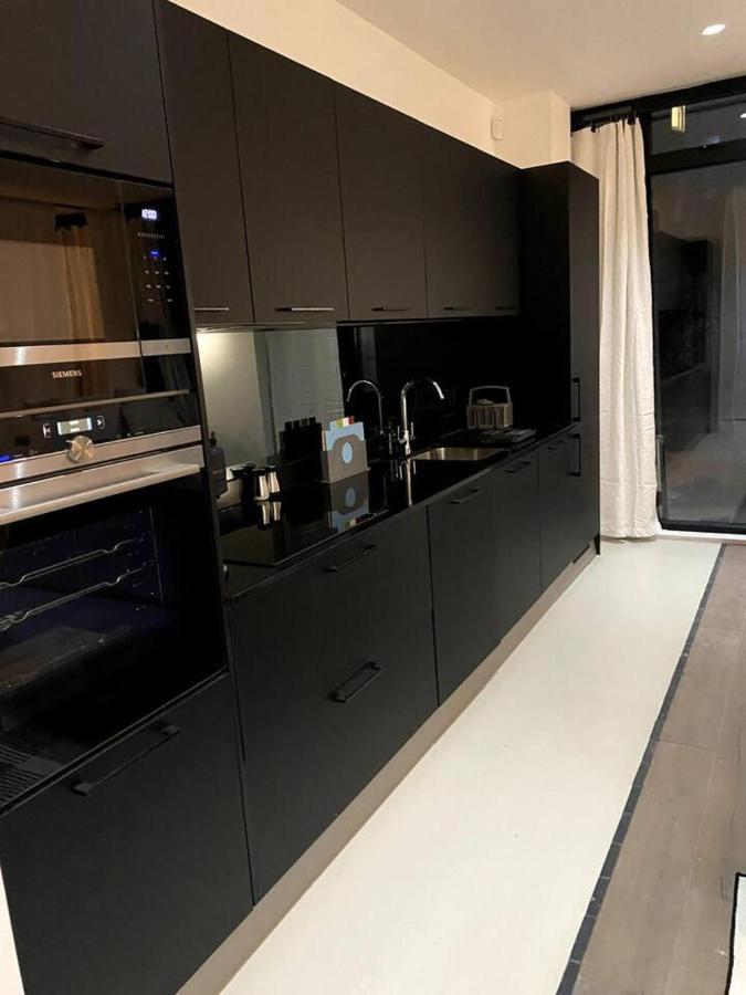 Apartment Design Led 1bed In Cosmopolitan Queens Park London